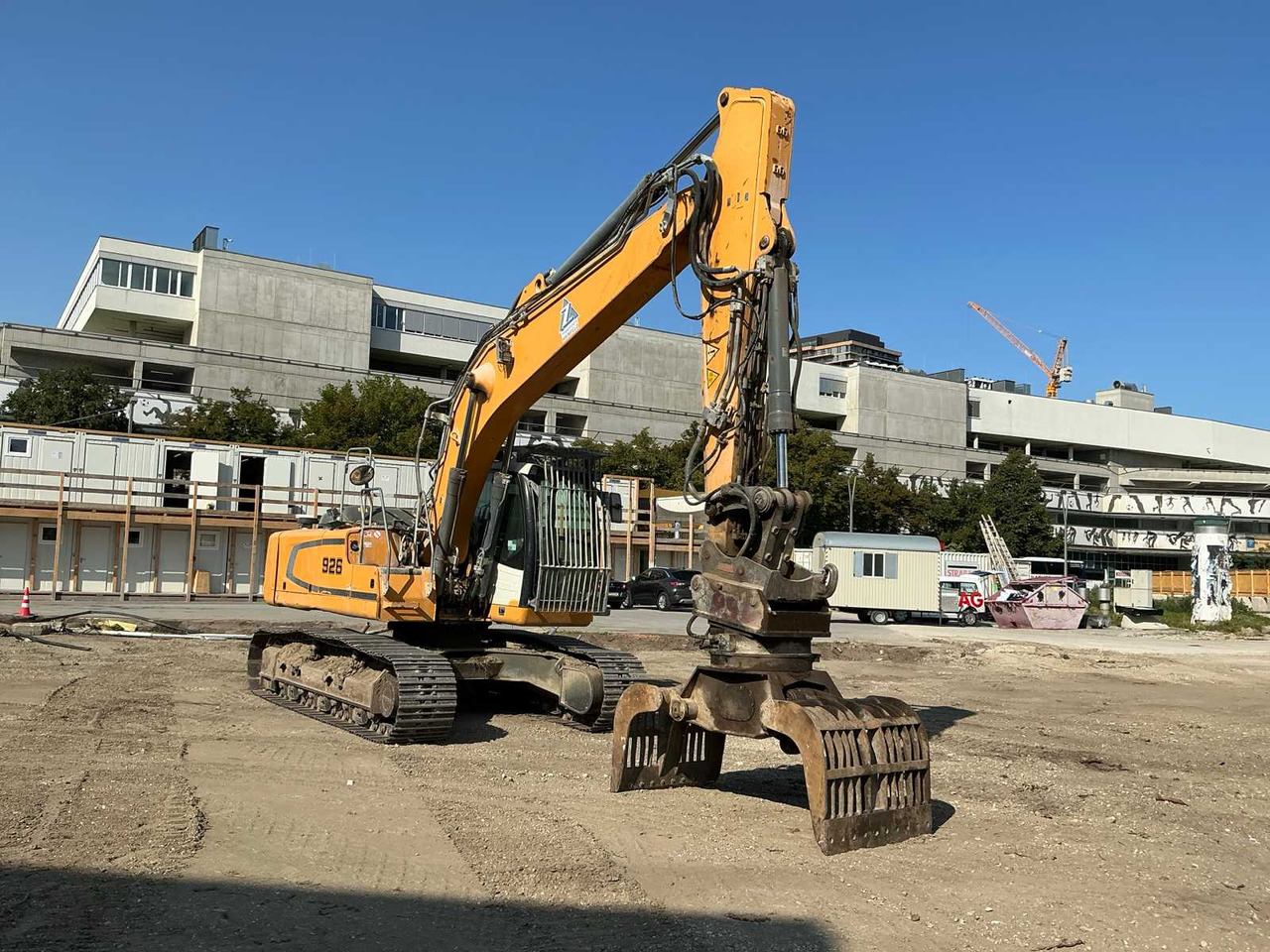 Liebherr R926 LC - Багер гасеничар: слика 2 Liebherr R926 LC - Багер гасеничар: слика 2