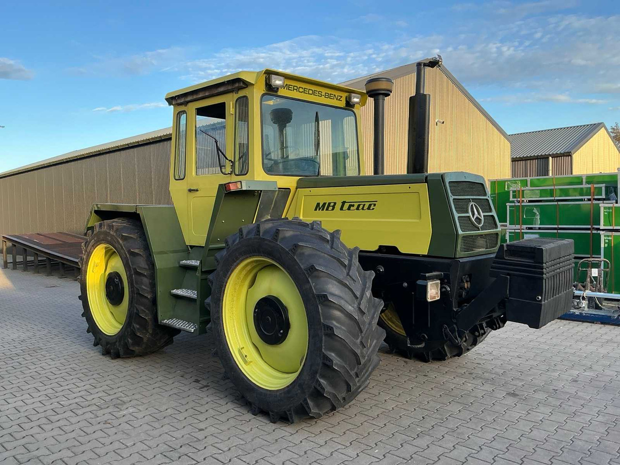 MERCEDES-BENZ MB TRAC 1500 TURBO ALL-WHEEL DRIVE AGRICULTURAL TRACTOR - Трактор: слика 2 MERCEDES-BENZ MB TRAC 1500 TURBO ALL-WHEEL DRIVE AGRICULTURAL TRACTOR - Трактор: слика 2