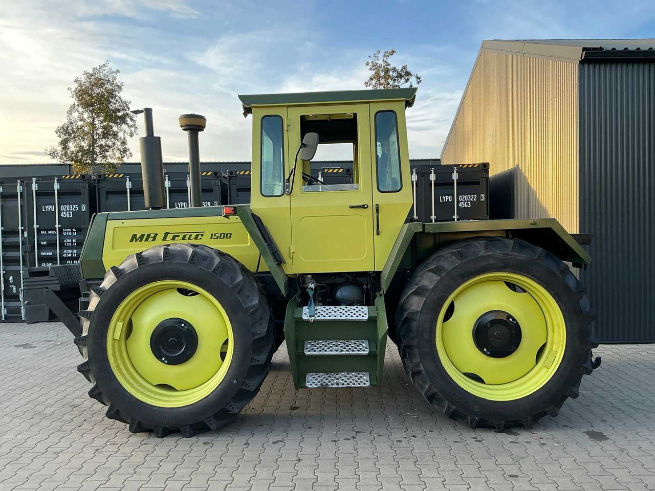 MERCEDES-BENZ MB TRAC 1500 TURBO ALL-WHEEL DRIVE AGRICULTURAL TRACTOR - Трактор: слика 4 MERCEDES-BENZ MB TRAC 1500 TURBO ALL-WHEEL DRIVE AGRICULTURAL TRACTOR - Трактор: слика 4
