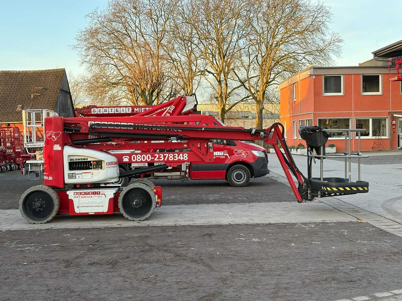 NIFTYLIFT - HR 17 NE SERIES III / MK3 - 2014 - ARTICULATED TELESCOPIC BOOM LIFT - Дигачка платформа: слика 3 NIFTYLIFT - HR 17 NE SERIES III / MK3 - 2014 - ARTICULATED TELESCOPIC BOOM LIFT - Дигачка платформа: слика 3