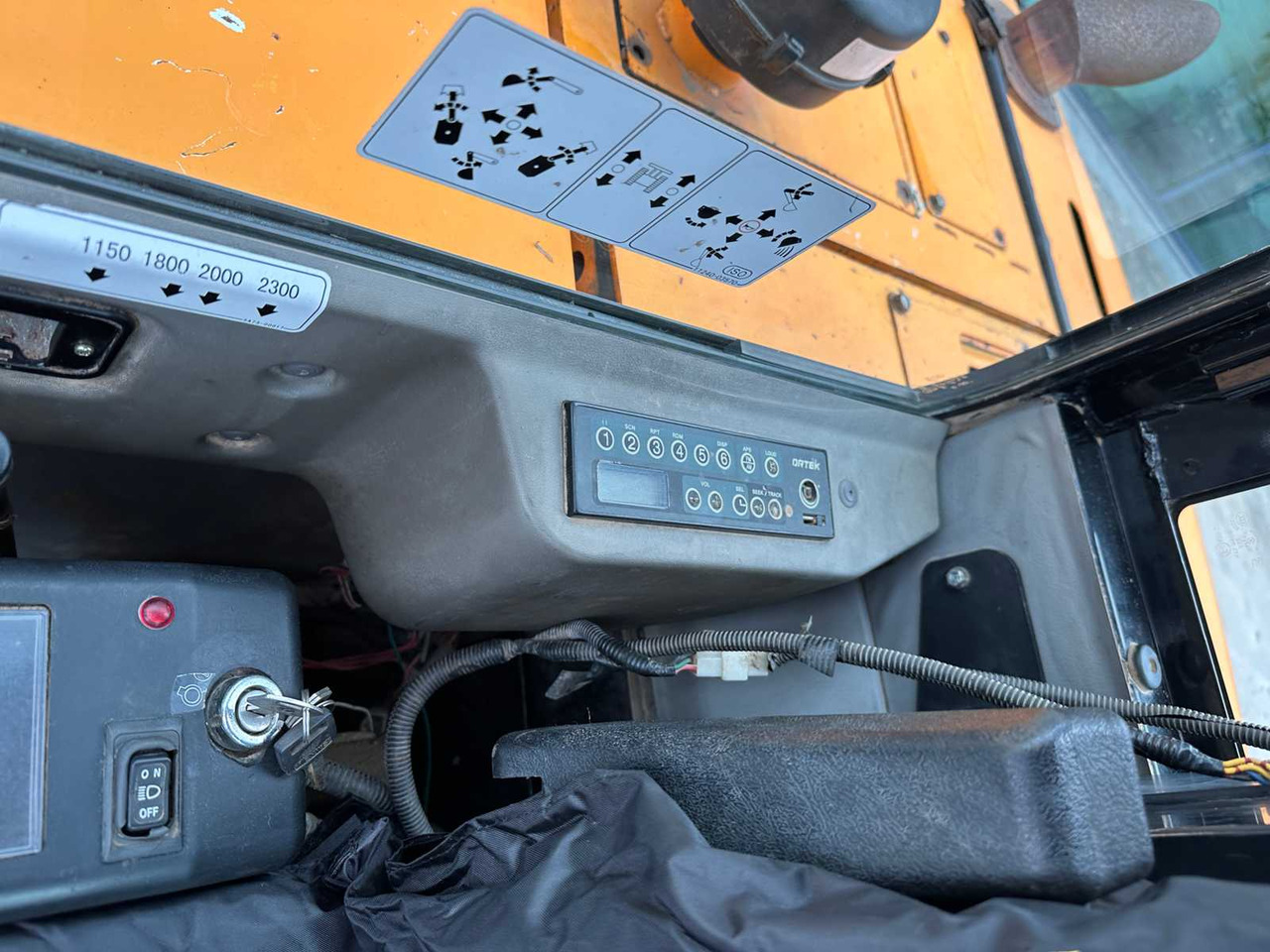 Багер NNK/HYUNDAI ROBEX 75-7: слика 26 Багер NNK/HYUNDAI ROBEX 75-7: слика 26