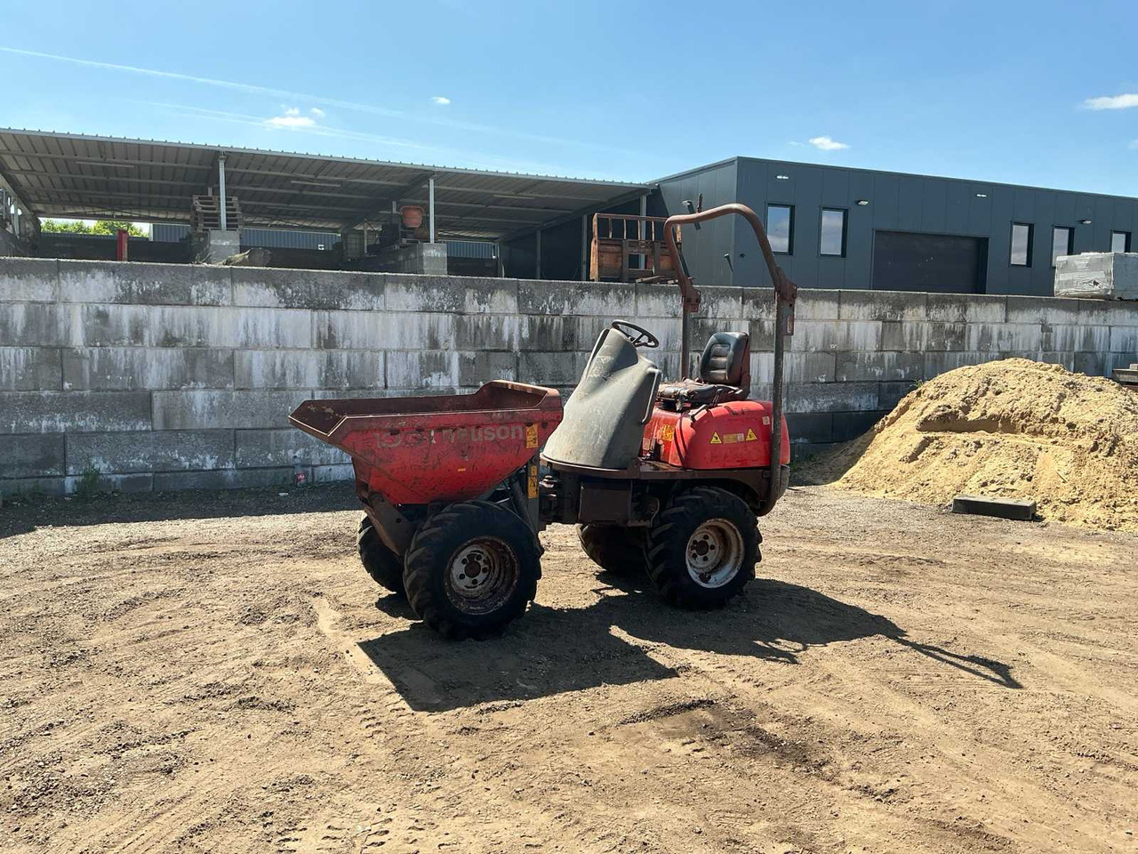 Neuson J001 - Истоварувач: слика 1 Neuson J001 - Истоварувач: слика 1