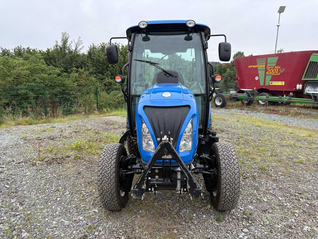 New Holland Boomer 50 - Мини трактор: слика 3 New Holland Boomer 50 - Мини трактор: слика 3