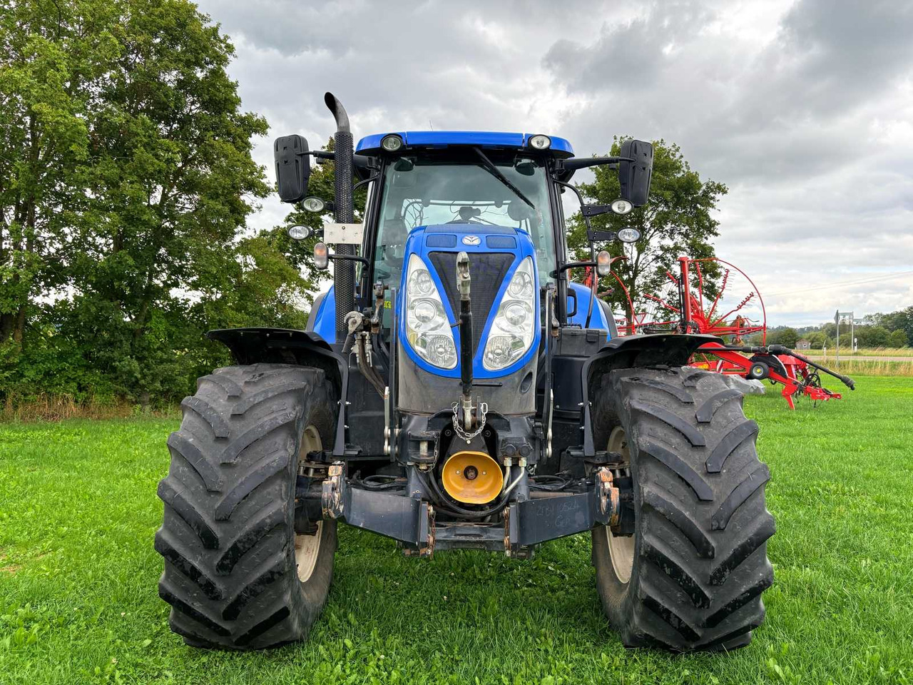 New Holland T7.210 AC - Трактор: слика 5 New Holland T7.210 AC - Трактор: слика 5