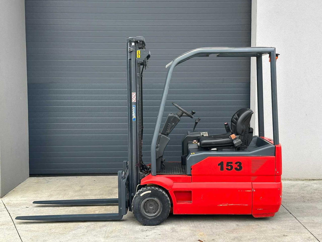 OM XE 18 3 FORKLIFT TRUCKS - Вилушкар: слика 2 OM XE 18 3 FORKLIFT TRUCKS - Вилушкар: слика 2