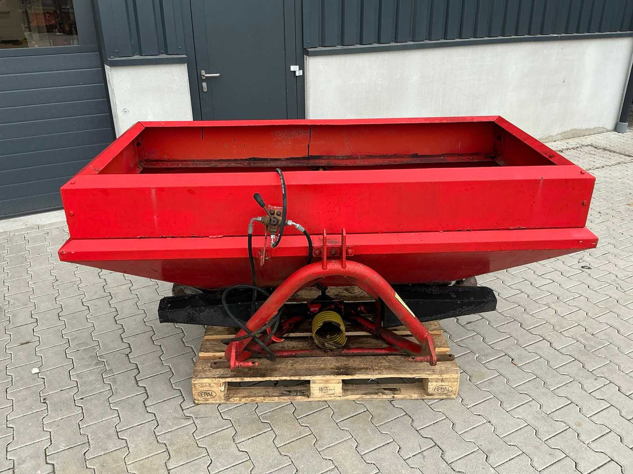PZ Zweegers Spectra 800 - Распрскувач на вештачко ѓубриво: слика 4 PZ Zweegers Spectra 800 - Распрскувач на вештачко ѓубриво: слика 4