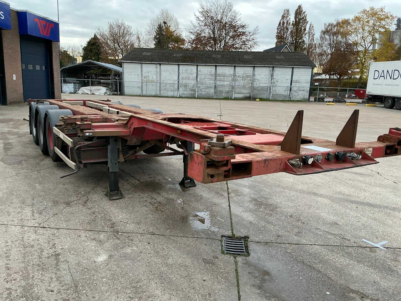 2000 RENDERS EURO 800 CONTAINER CHASSIS SEMI-TRAILER - Полуприколка: слика 5 2000 RENDERS EURO 800 CONTAINER CHASSIS SEMI-TRAILER - Полуприколка: слика 5