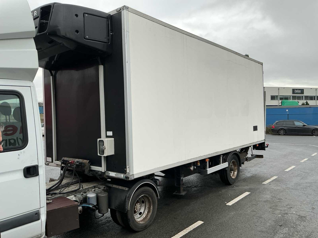2002 TRACON TO 1.5-5.5 SEMI-TRAILER / REFRIGERATED TRAILER - Полуприколка: слика 1 2002 TRACON TO 1.5-5.5 SEMI-TRAILER / REFRIGERATED TRAILER - Полуприколка: слика 1