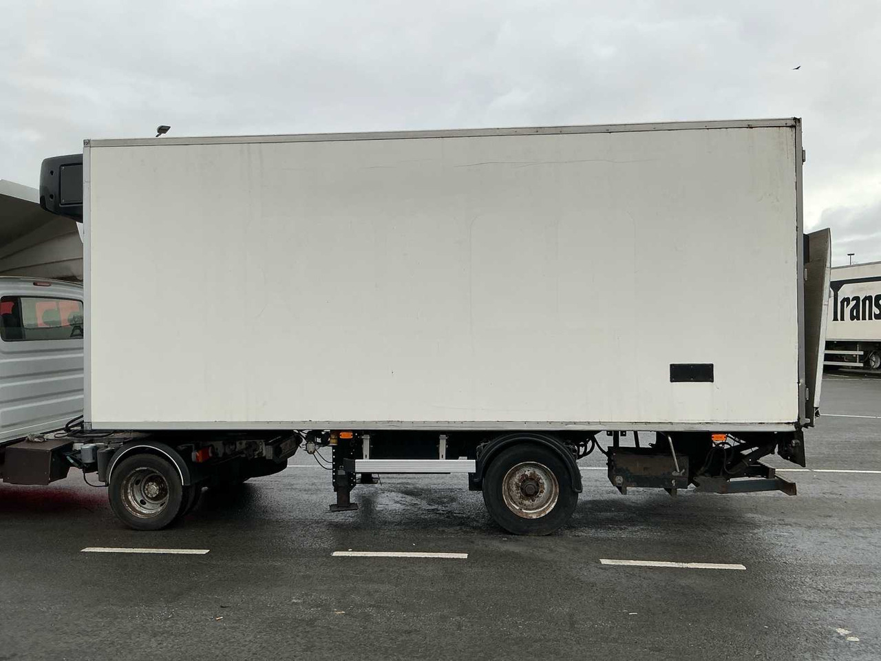 2002 TRACON TO 1.5-5.5 SEMI-TRAILER / REFRIGERATED TRAILER - Полуприколка: слика 2 2002 TRACON TO 1.5-5.5 SEMI-TRAILER / REFRIGERATED TRAILER - Полуприколка: слика 2
