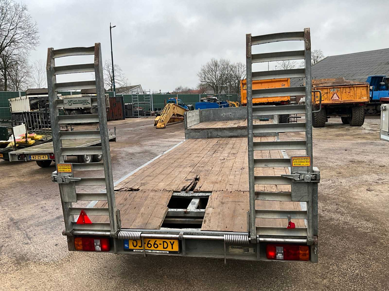 2006 VELDHUIZEN P 31-5A SEMI-TRAILER - Полуприколка: слика 5 2006 VELDHUIZEN P 31-5A SEMI-TRAILER - Полуприколка: слика 5