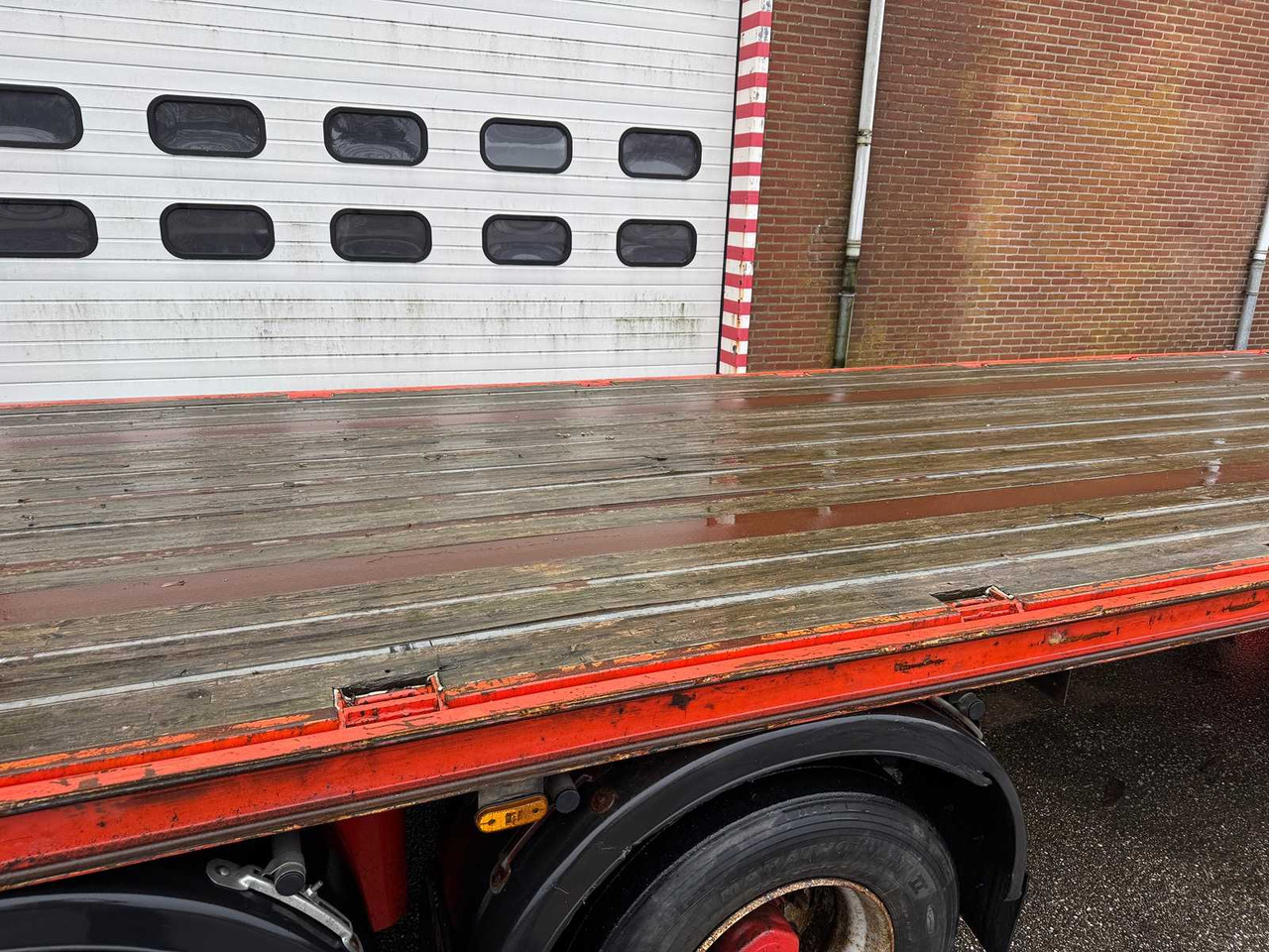 Полуприколка SAMRO SR39PJPA - SEMI-TRAILER 13.65 METERS WITH WOODEN LOADING FLOOR: слика 10 Полуприколка SAMRO SR39PJPA - SEMI-TRAILER 13.65 METERS WITH WOODEN LOADING FLOOR: слика 10