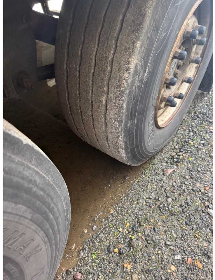 SCHMITZ CARGOBULL SKO24 BOX TRAILER - Полуприколка: слика 2 SCHMITZ CARGOBULL SKO24 BOX TRAILER - Полуприколка: слика 2