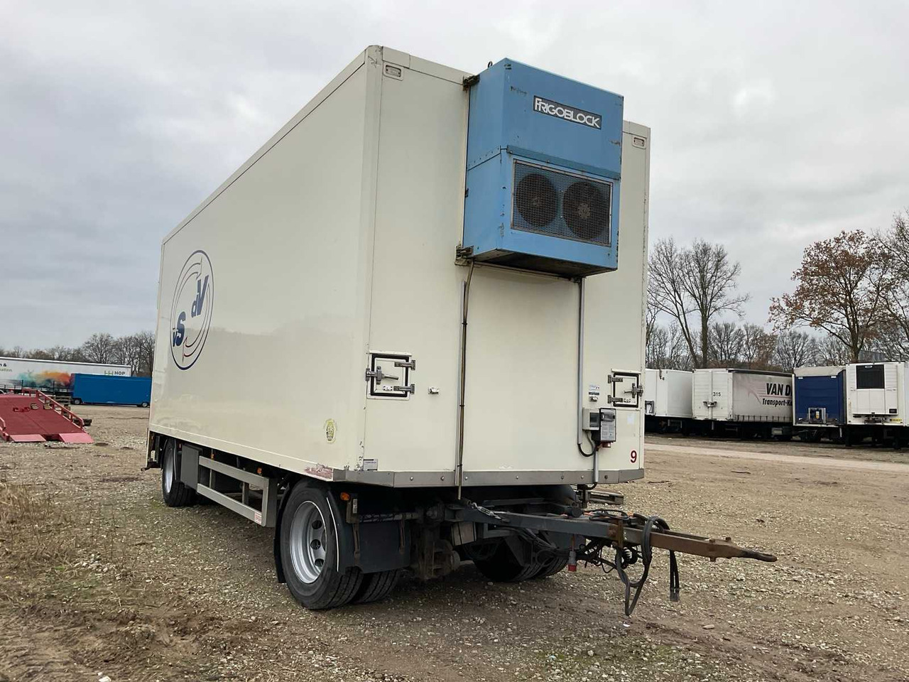 2004 VOGELZANG VA-10-10GB SLIM FRIDGE TRAILER - Приколка: слика 3 2004 VOGELZANG VA-10-10GB SLIM FRIDGE TRAILER - Приколка: слика 3
