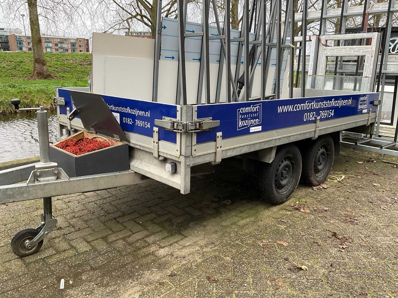 2017 PSX 2000 GLASRESTEEL TANDEM AXLE - Приколка: слика 2 2017 PSX 2000 GLASRESTEEL TANDEM AXLE - Приколка: слика 2