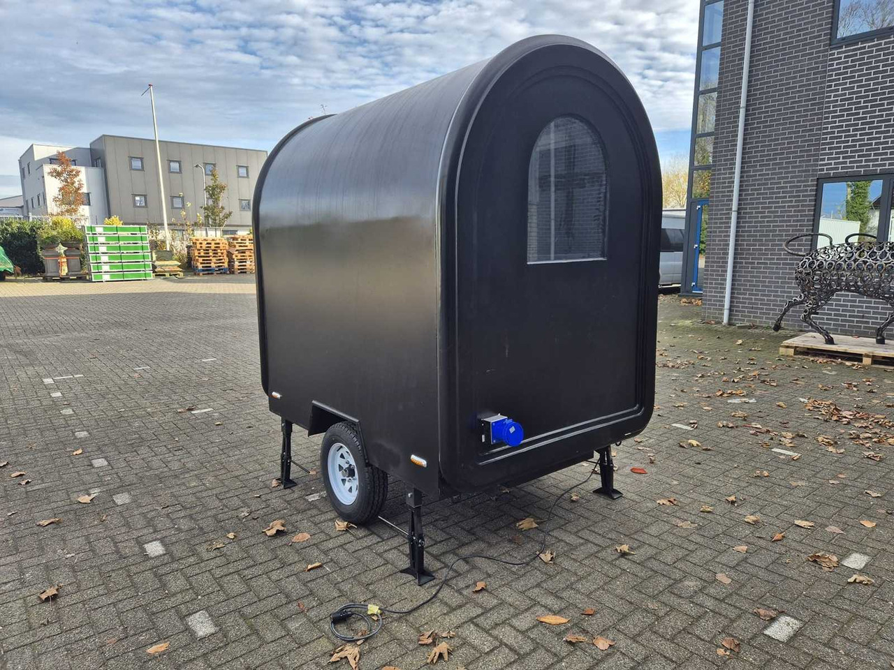 FOOD TRUCK BLACK - 2025 - Приколка: слика 3 FOOD TRUCK BLACK - 2025 - Приколка: слика 3