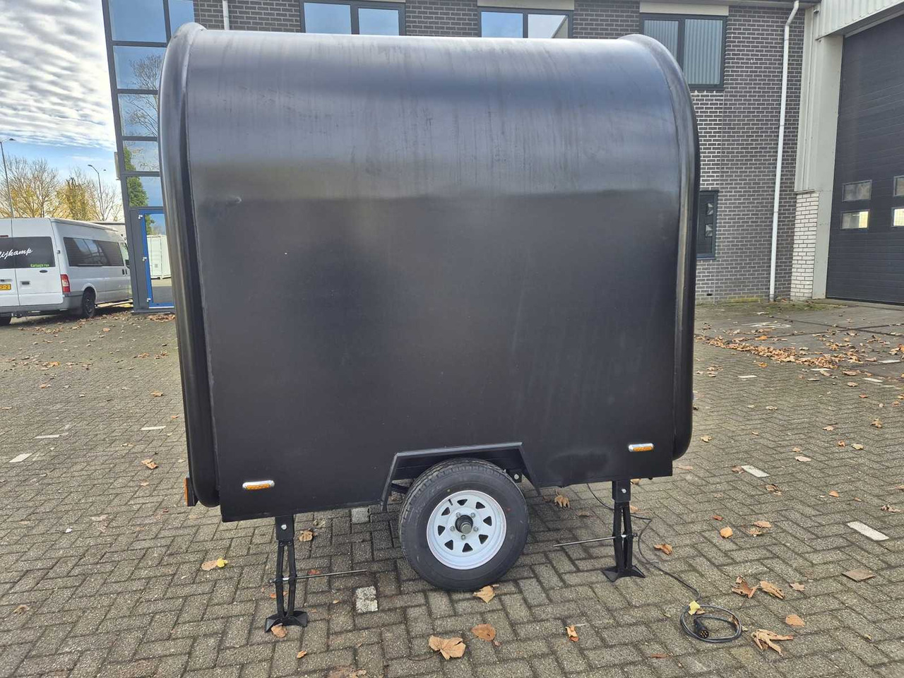 FOOD TRUCK BLACK - 2025 - Приколка: слика 4 FOOD TRUCK BLACK - 2025 - Приколка: слика 4