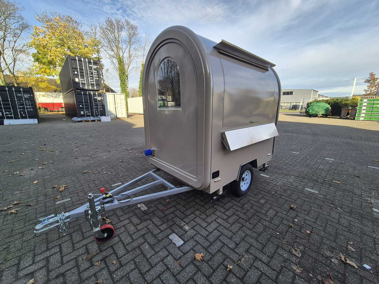 FOOD TRUCK BROWN - 2025 - Приколка: слика 2 FOOD TRUCK BROWN - 2025 - Приколка: слика 2