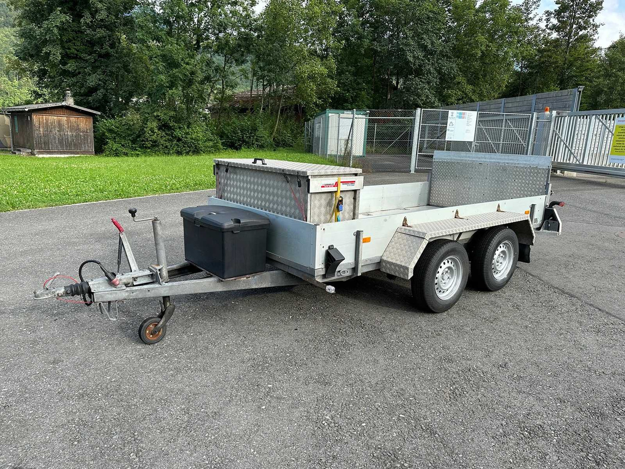 HUMBAUR - HT 3000 - 2008 - SENKOMAT - Приколка: слика 4 HUMBAUR - HT 3000 - 2008 - SENKOMAT - Приколка: слика 4