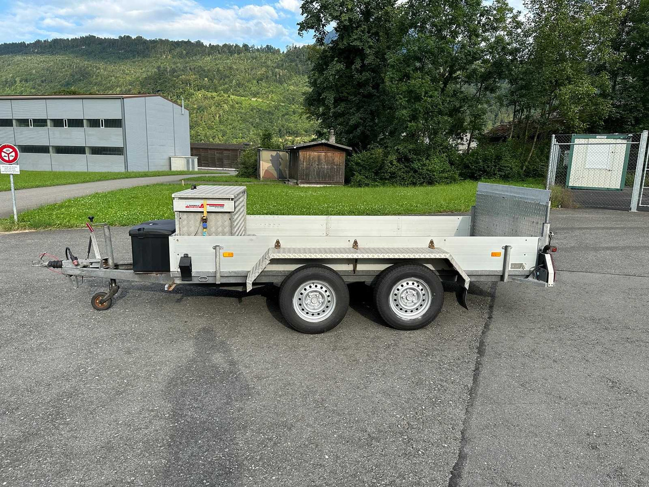 HUMBAUR - HT 3000 - 2008 - SENKOMAT - Приколка: слика 5 HUMBAUR - HT 3000 - 2008 - SENKOMAT - Приколка: слика 5