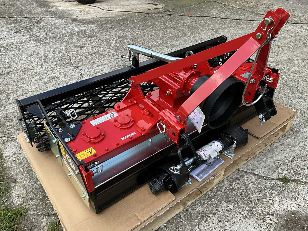 R2-Rinaldi MTZ150 - Ротациона брана: слика 2 R2-Rinaldi MTZ150 - Ротациона брана: слика 2
