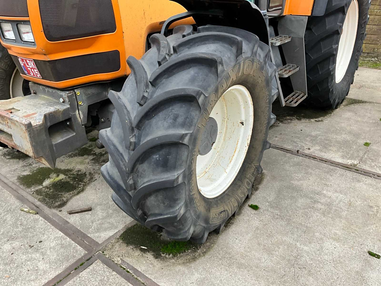 Renault Ares 816RZ - Трактор: слика 5 Renault Ares 816RZ - Трактор: слика 5