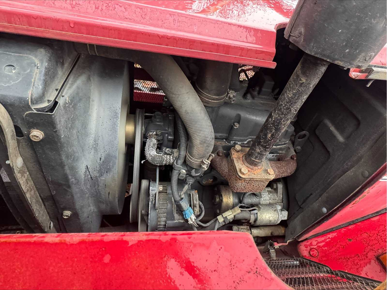 SHIBAURA - D23F - 4WD AGRICULTURAL TRACTOR - Трактор: слика 4 SHIBAURA - D23F - 4WD AGRICULTURAL TRACTOR - Трактор: слика 4