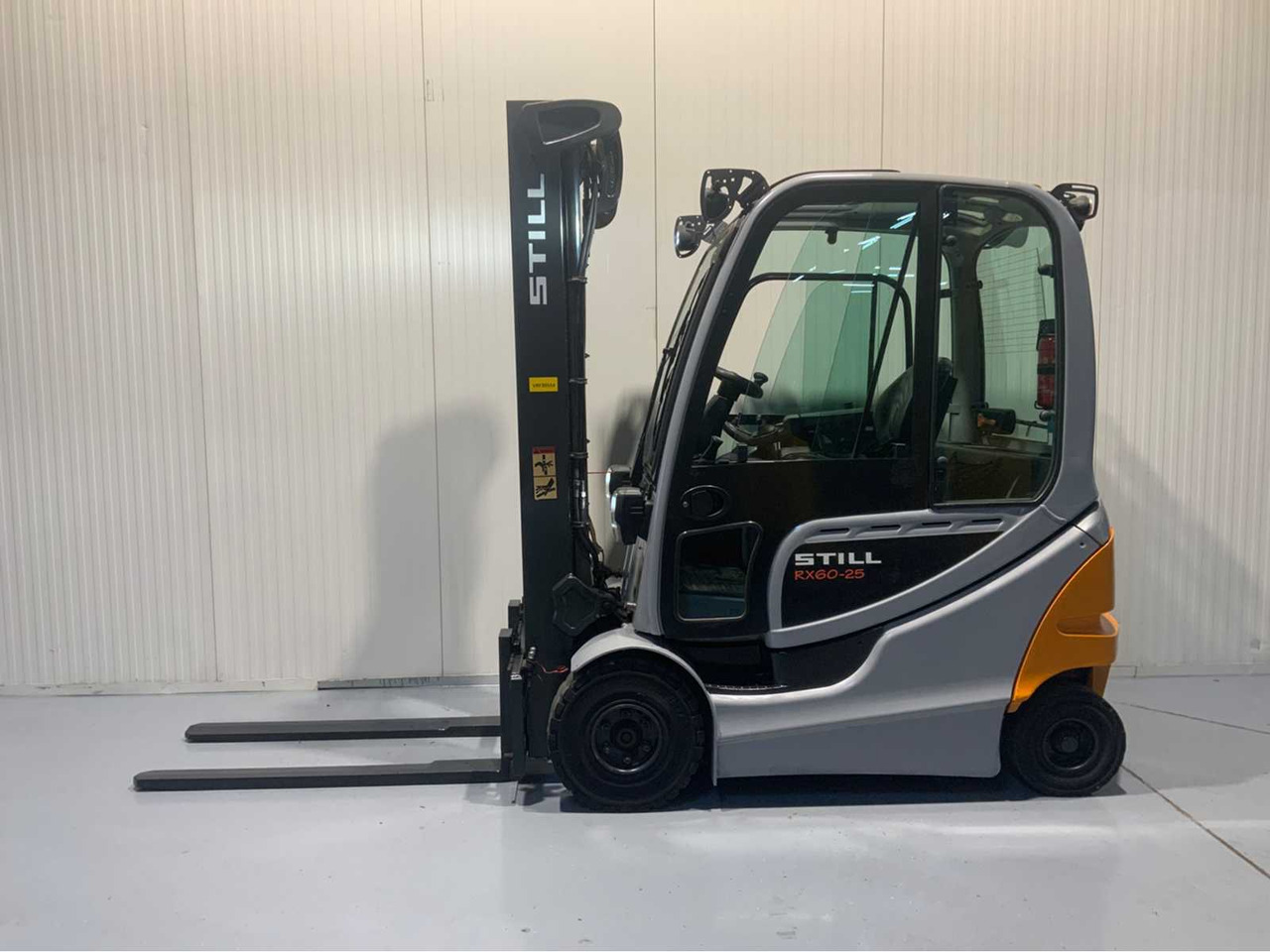 STILL RX60-25 - 2500KG LIFTING CAPACITY - 3865 HOURS - FORKLIFT - Вилушкар: слика 2 STILL RX60-25 - 2500KG LIFTING CAPACITY - 3865 HOURS - FORKLIFT - Вилушкар: слика 2