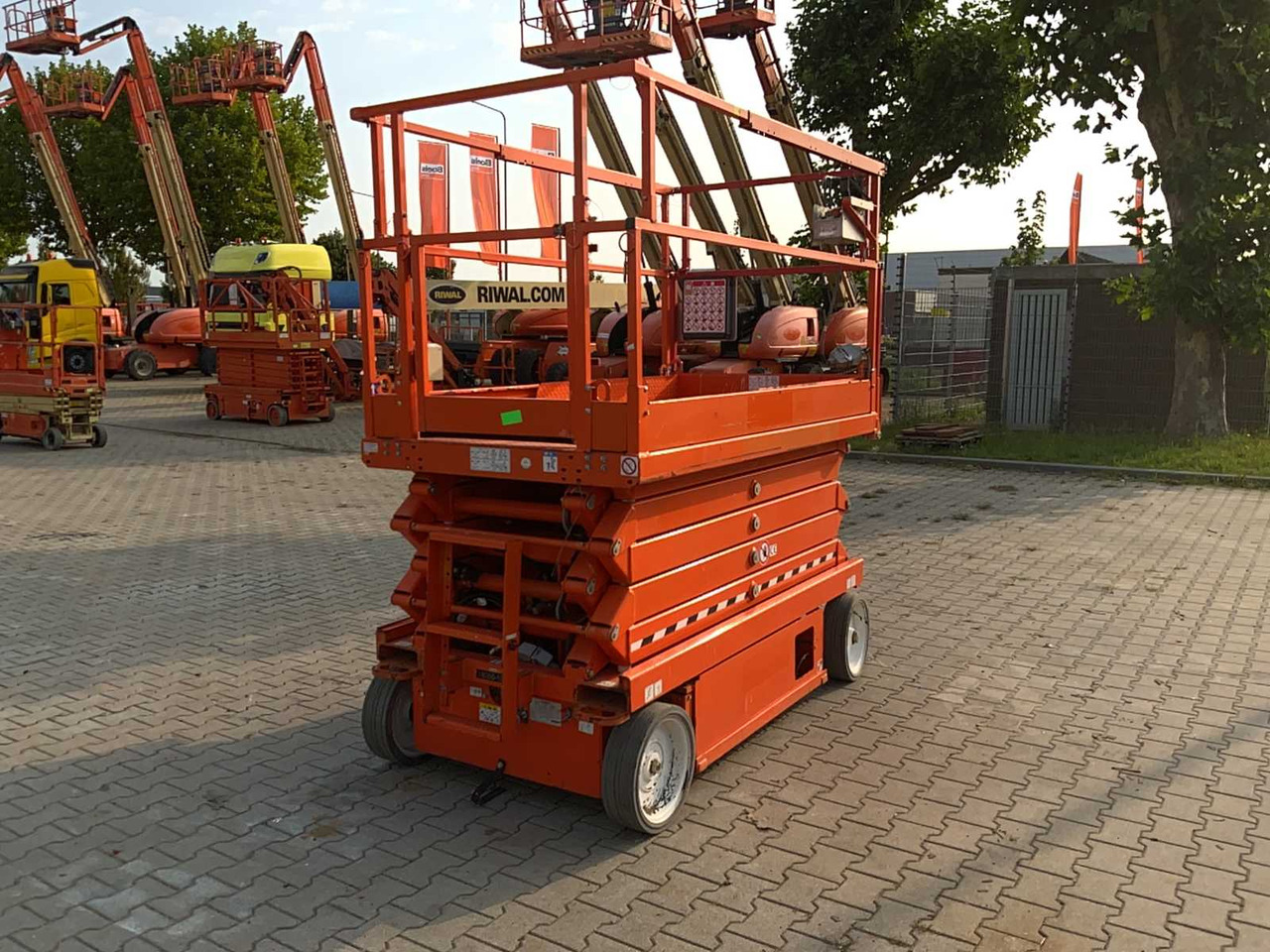 SkyJack SJ III 4632 - Дигачка платформа: слика 5 SkyJack SJ III 4632 - Дигачка платформа: слика 5