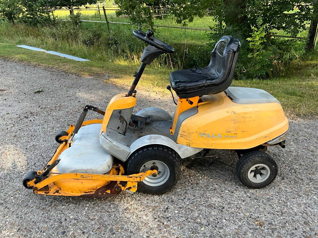 Stiga Villa 14 HST - Градинарска косилка: слика 5 Stiga Villa 14 HST - Градинарска косилка: слика 5