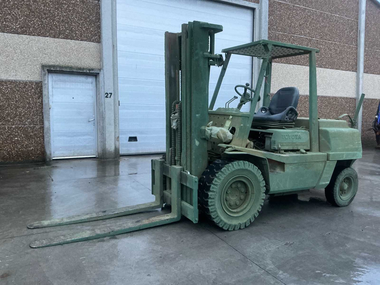TOYOTA 02-3FD40 FORKLIFT - Вилушкар: слика 1 TOYOTA 02-3FD40 FORKLIFT - Вилушкар: слика 1