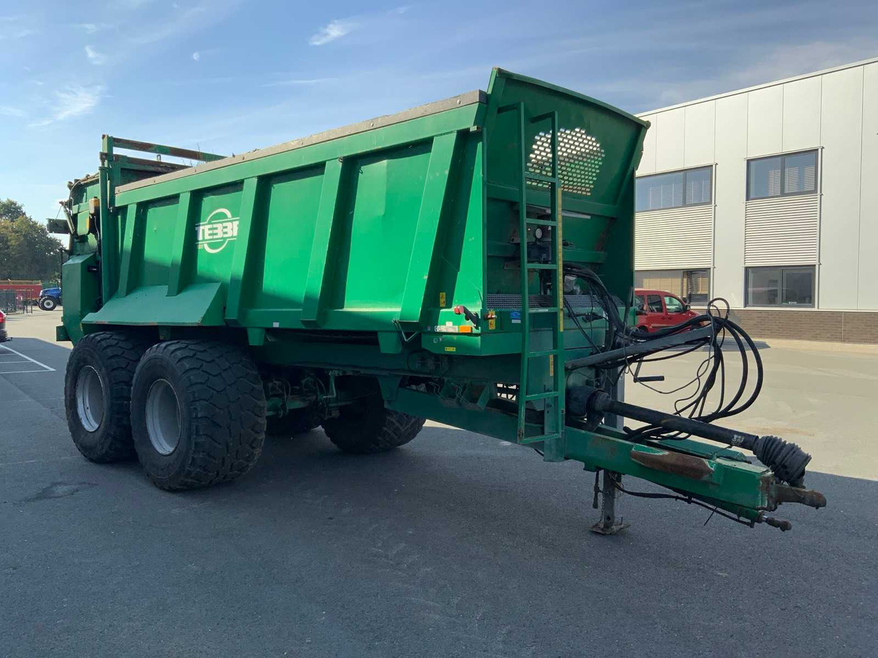 Tebbe HS180 - Распрскувач на арско ѓубриво: слика 2 Tebbe HS180 - Распрскувач на арско ѓубриво: слика 2