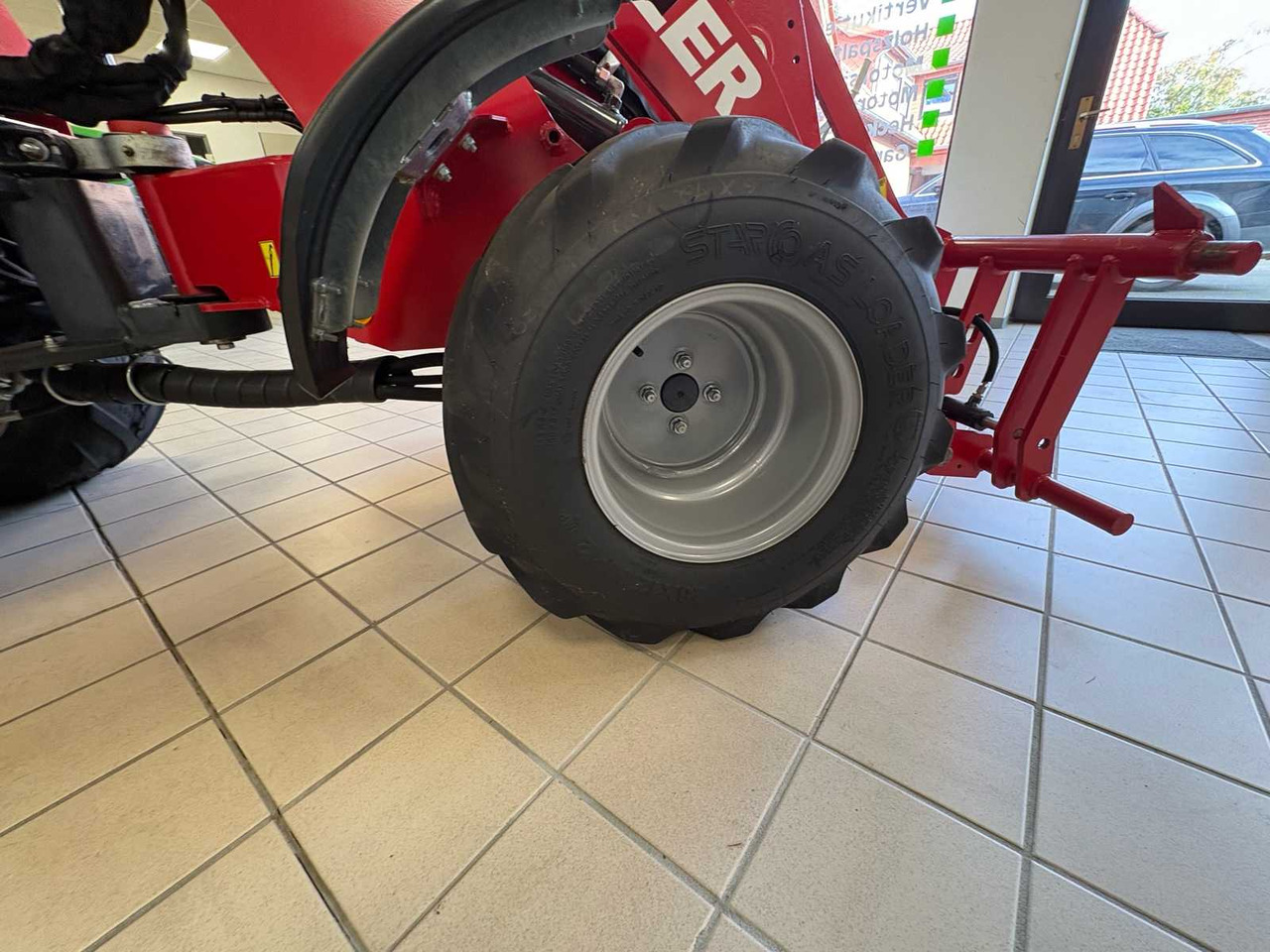 Thaler 2226S - Натоварувач на тркала: слика 2 Thaler 2226S - Натоварувач на тркала: слика 2