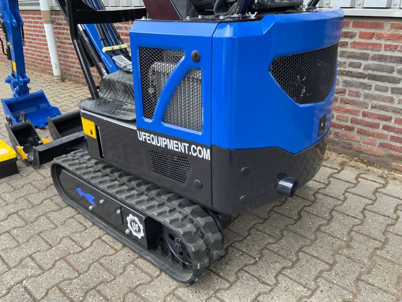 UF Equipment NM-E15 - Багер гасеничар: слика 4 UF Equipment NM-E15 - Багер гасеничар: слика 4