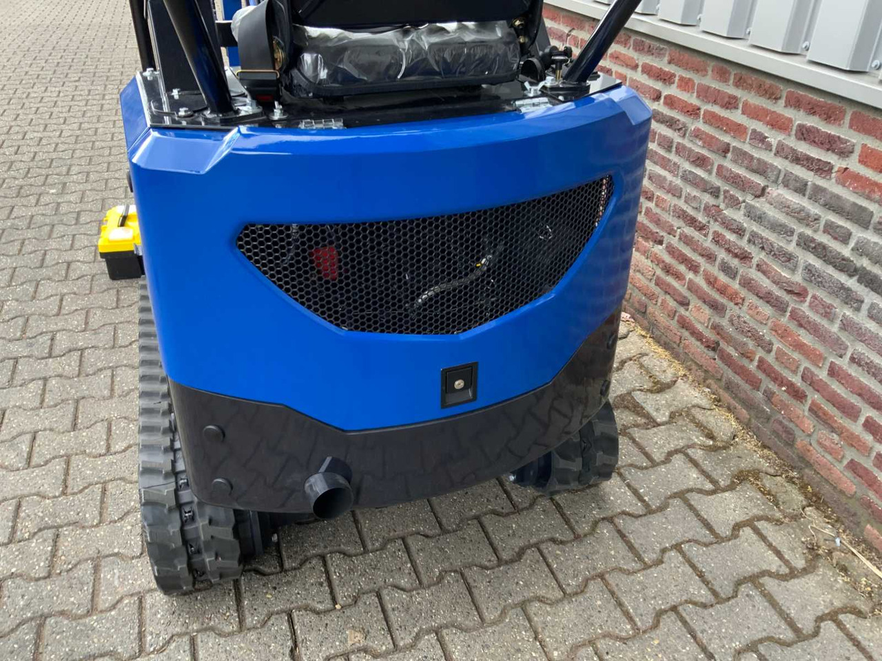 UF Equipment NM-E15 - Багер гасеничар: слика 5 UF Equipment NM-E15 - Багер гасеничар: слика 5