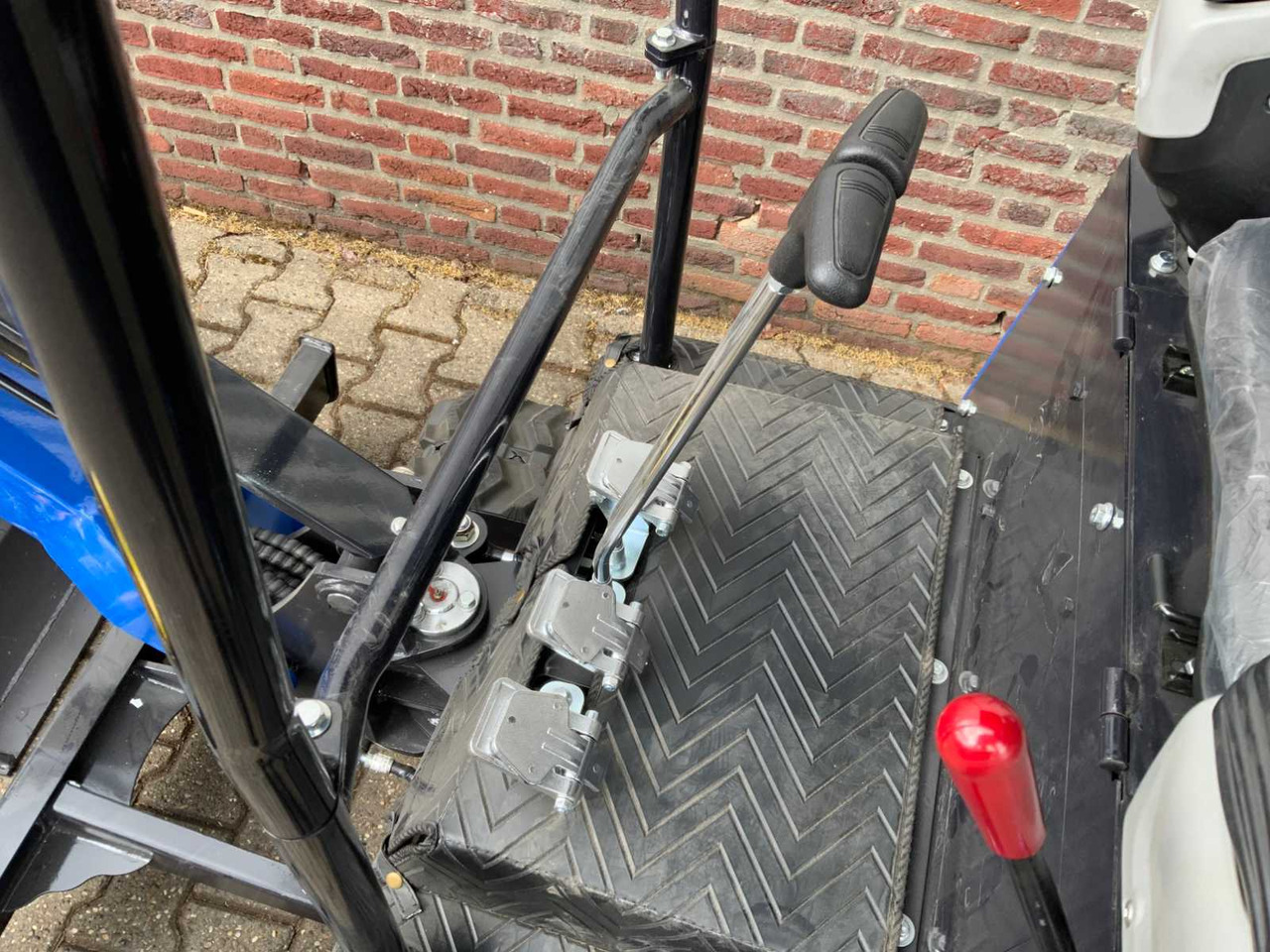 Багер ULTRA FORCE EQUIPMENT NM-1800 KG CRAWLER EXCAVATOR DIESEL 2025 INCL. 3 BUCKETS: слика 15