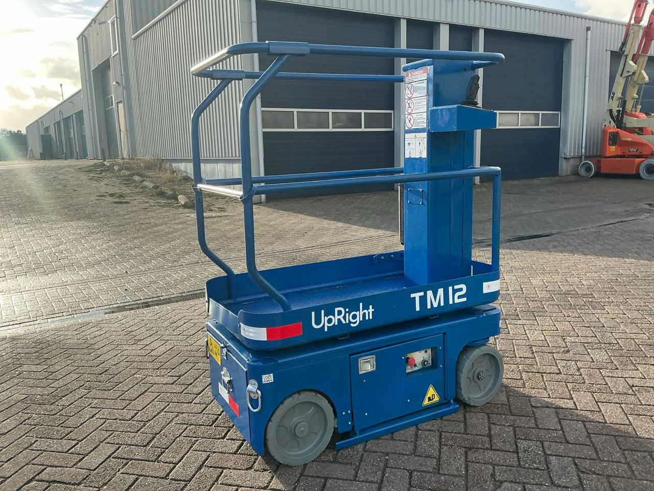 Дигачка платформа UPRIGHT TM12 AERIAL WORK PLATFORM: слика 6