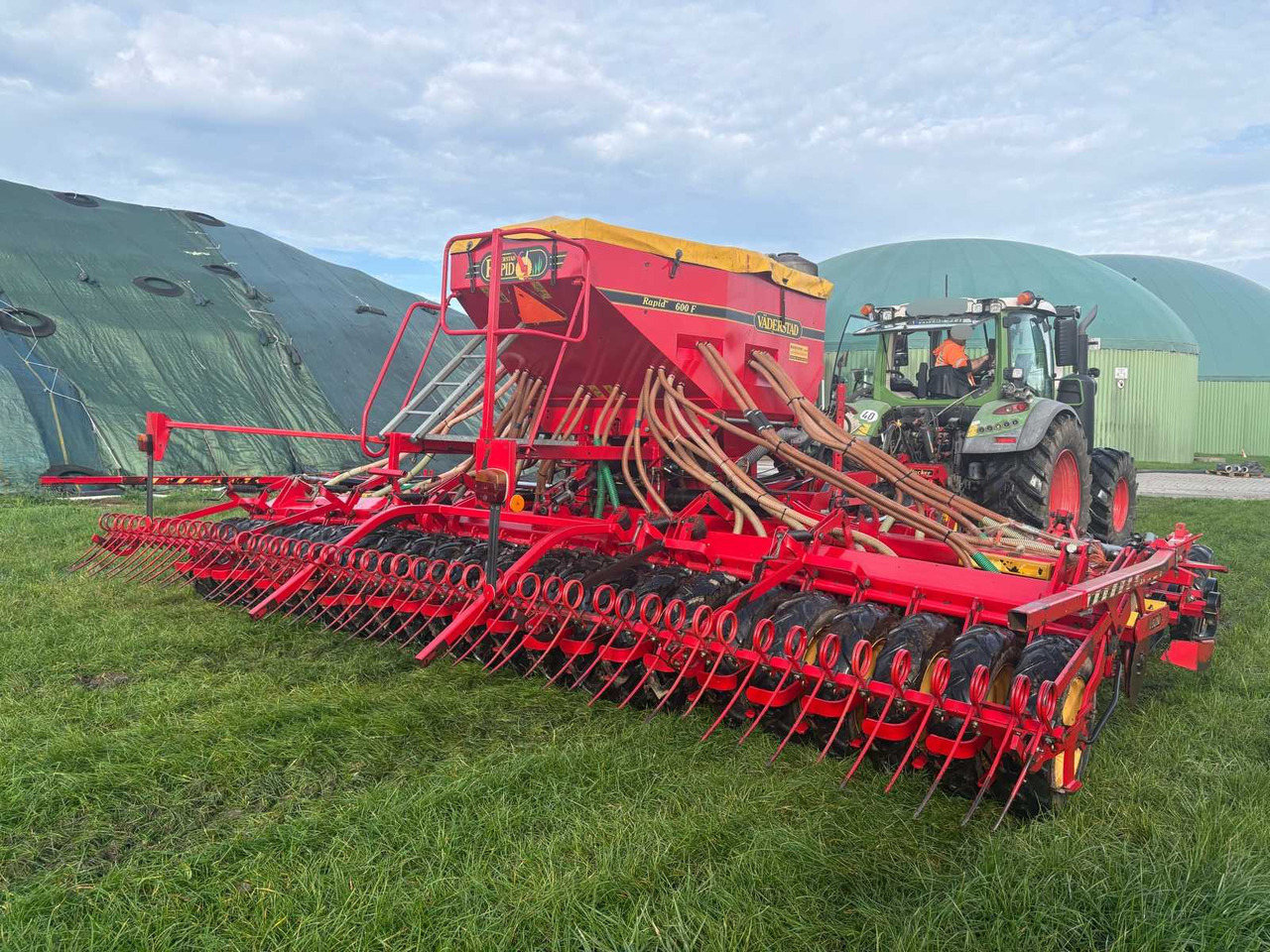 VÄDERSTAD Rapid F 600F - Опрема за сеење: слика 2 VÄDERSTAD Rapid F 600F - Опрема за сеење: слика 2