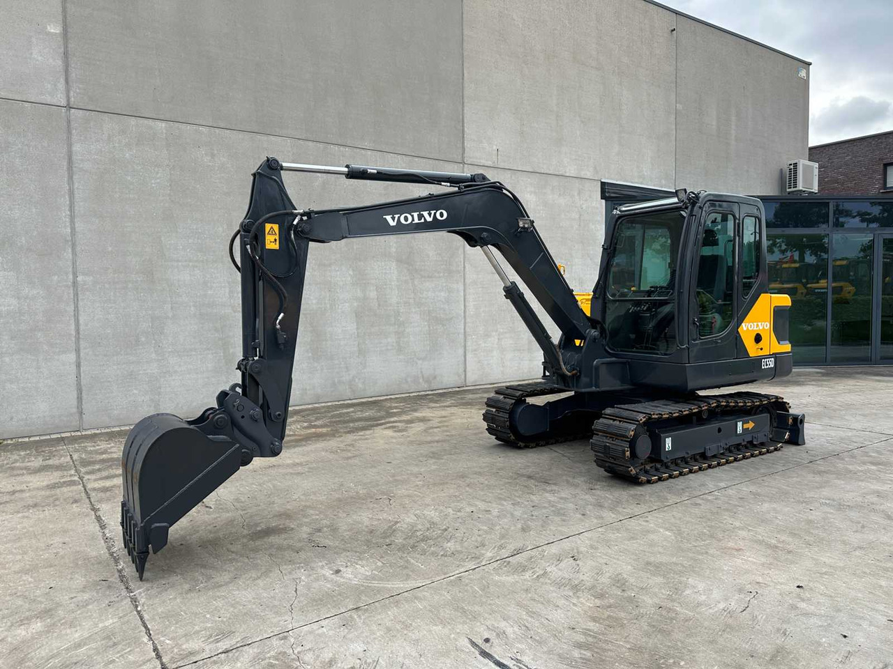 VOLVO EC55D - Багер гасеничар: слика 1 VOLVO EC55D - Багер гасеничар: слика 1