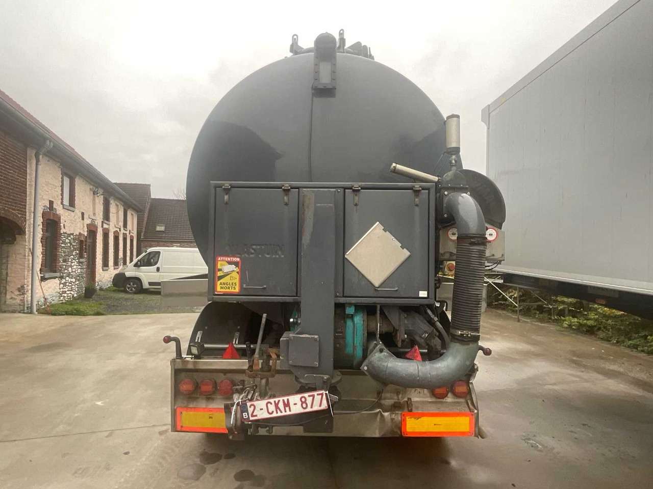 Vlastuin FV 2006 - Цистерна за арско ѓубриво: слика 4 Vlastuin FV 2006 - Цистерна за арско ѓубриво: слика 4