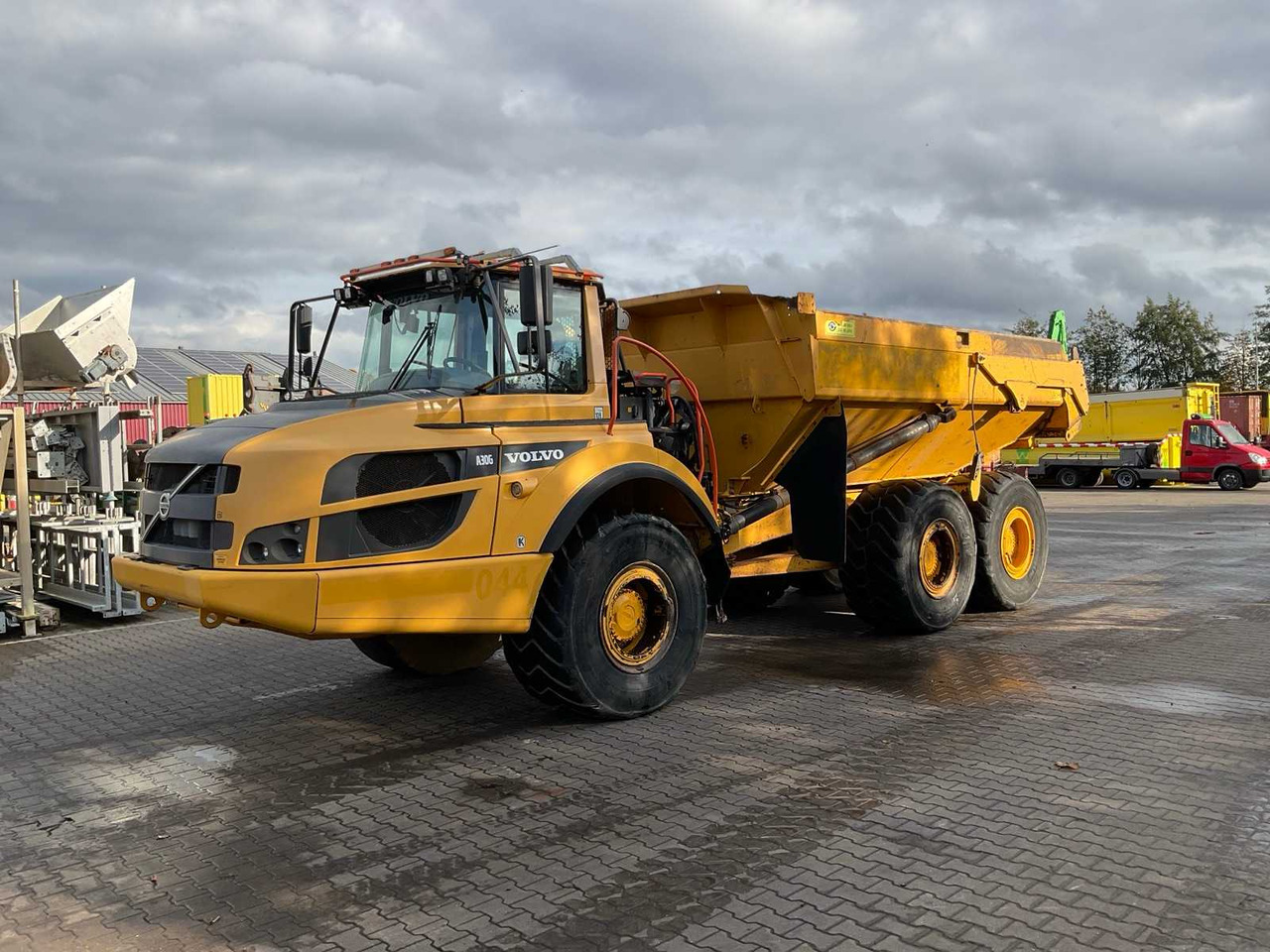 Volvo A30G - Истоварувач: слика 1 Volvo A30G - Истоварувач: слика 1