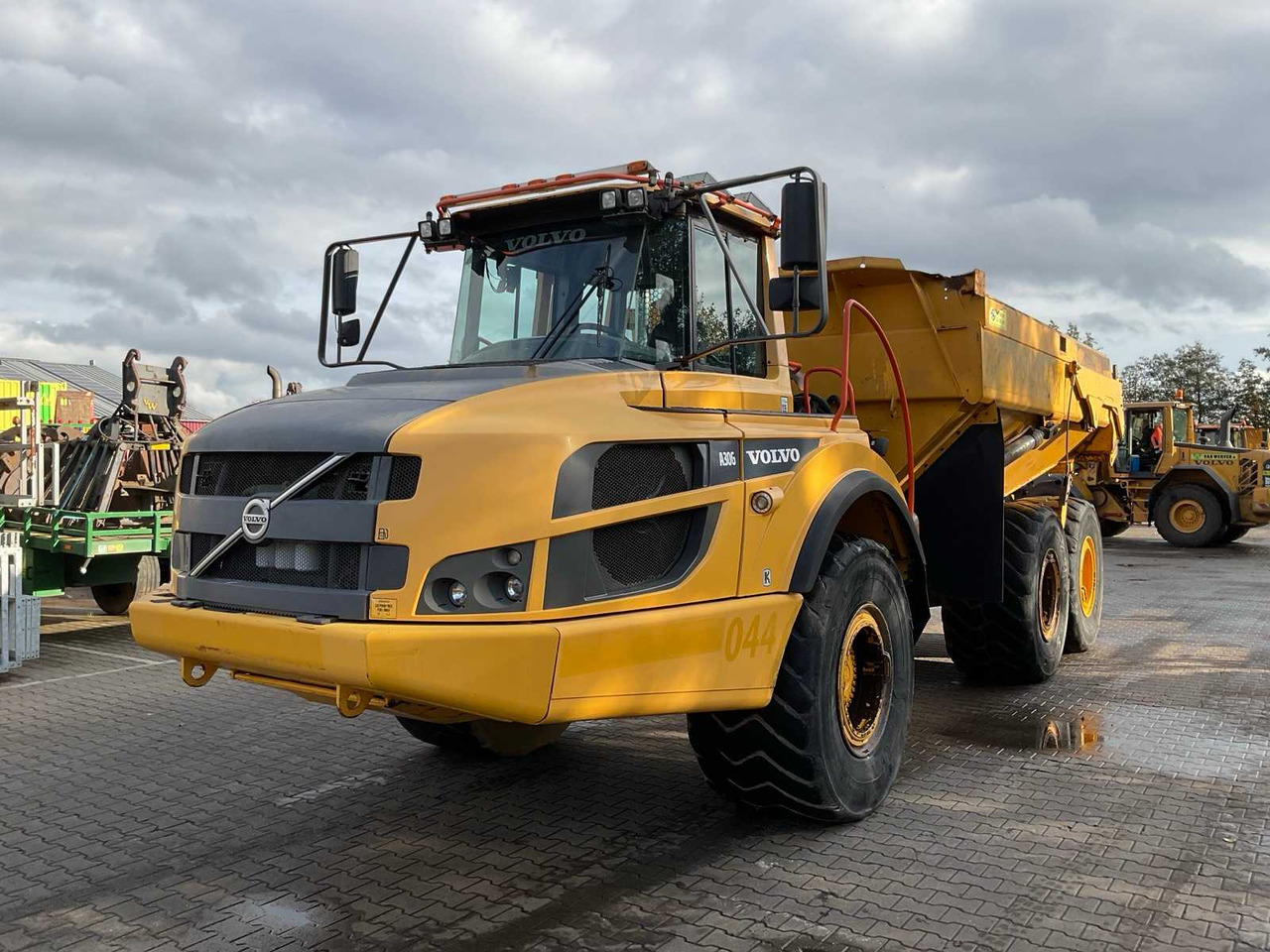 Volvo A30G - Истоварувач: слика 2 Volvo A30G - Истоварувач: слика 2