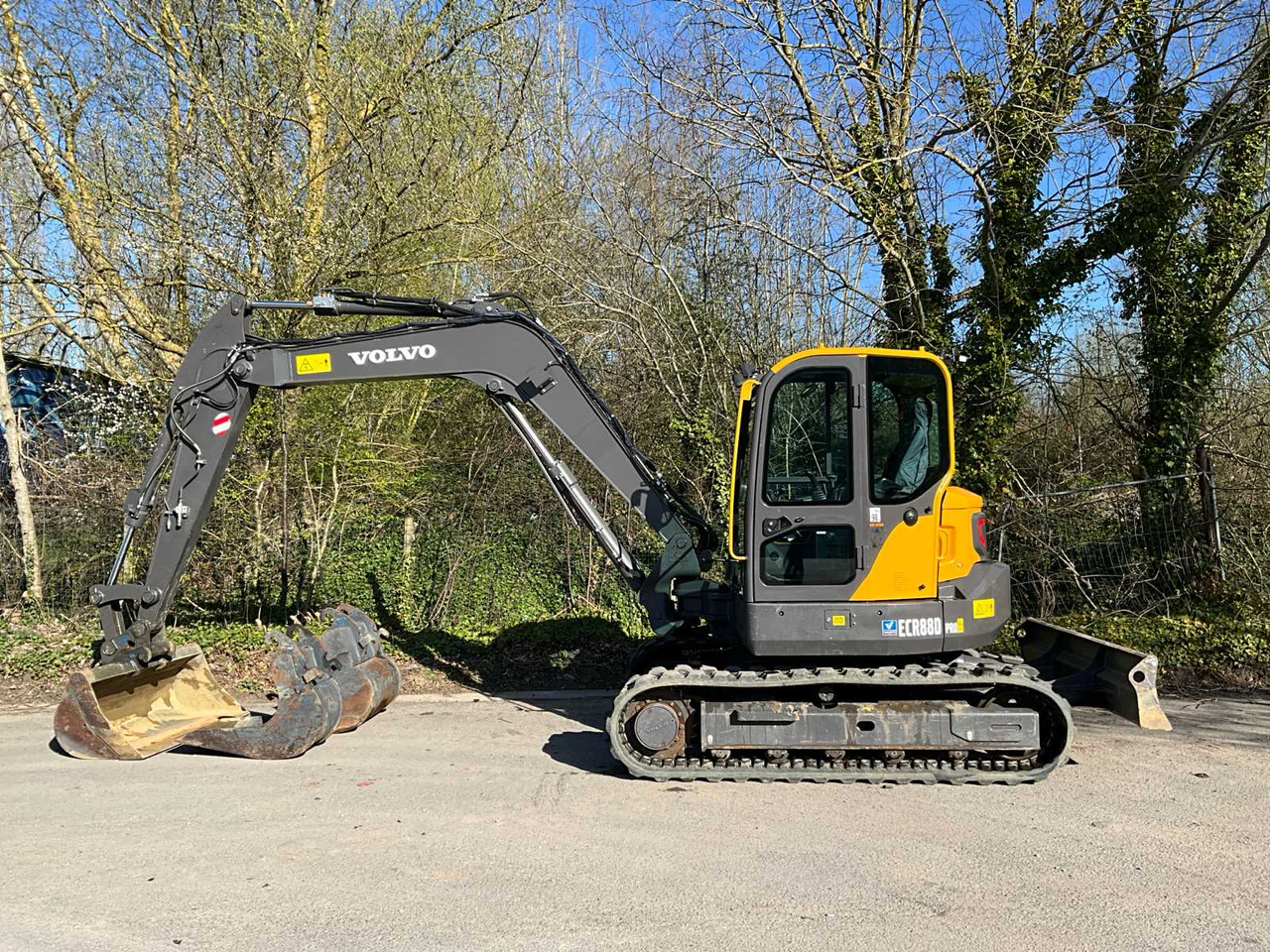 Volvo ECR88D pro - Мини багер: слика 1 Volvo ECR88D pro - Мини багер: слика 1