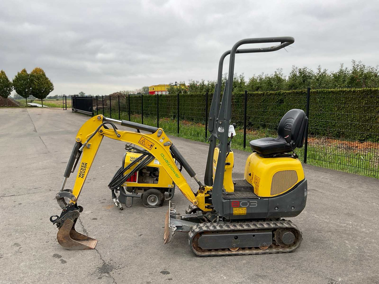 Wacker Neuson 80B Dualpower - Мини багер: слика 2 Wacker Neuson 80B Dualpower - Мини багер: слика 2