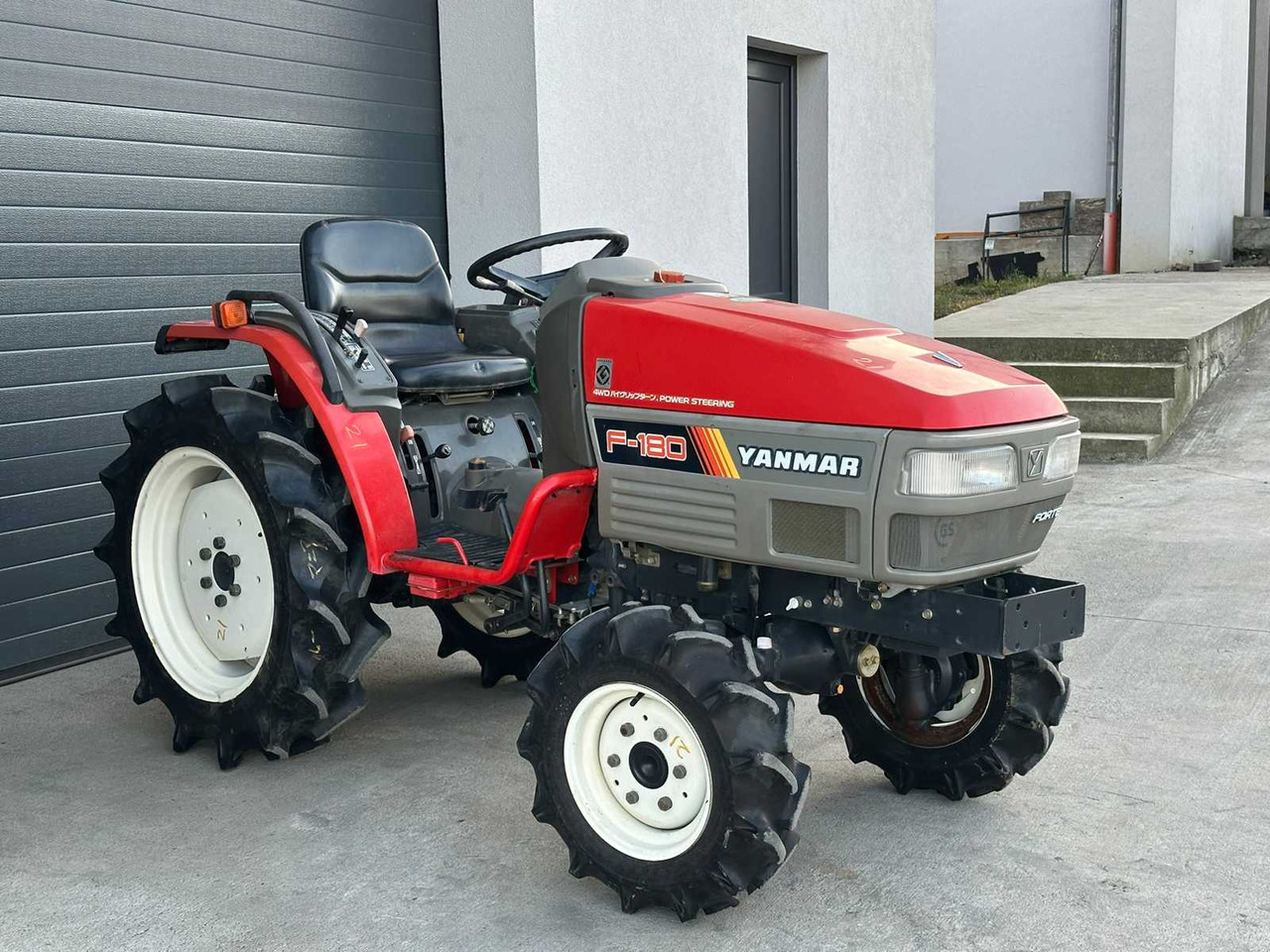 YANMAR - F-180 - 4-WHEEL DRIVE TRACTOR - Трактор: слика 4 YANMAR - F-180 - 4-WHEEL DRIVE TRACTOR - Трактор: слика 4