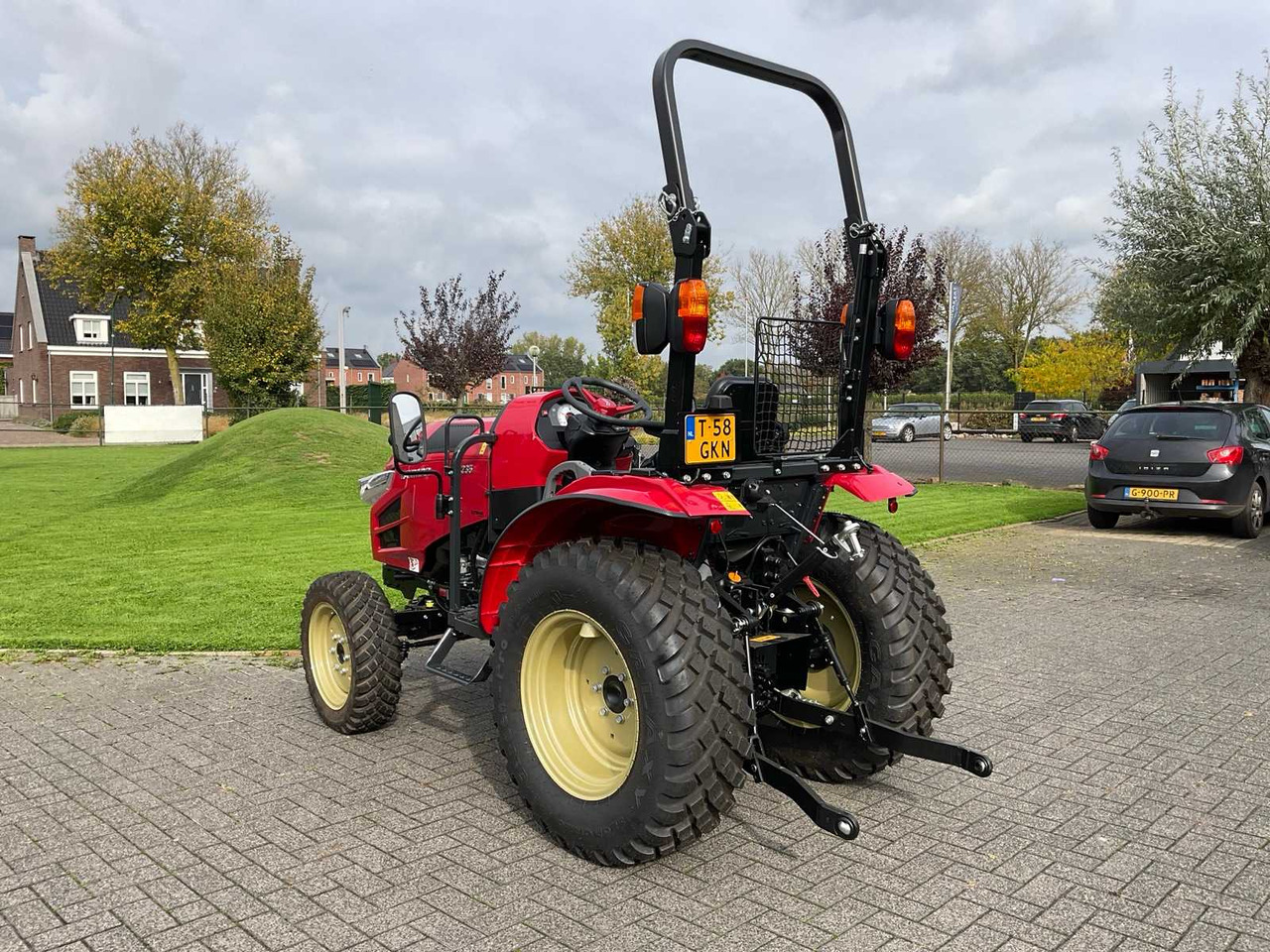 Yanmar YT235 - Мини трактор: слика 3 Yanmar YT235 - Мини трактор: слика 3