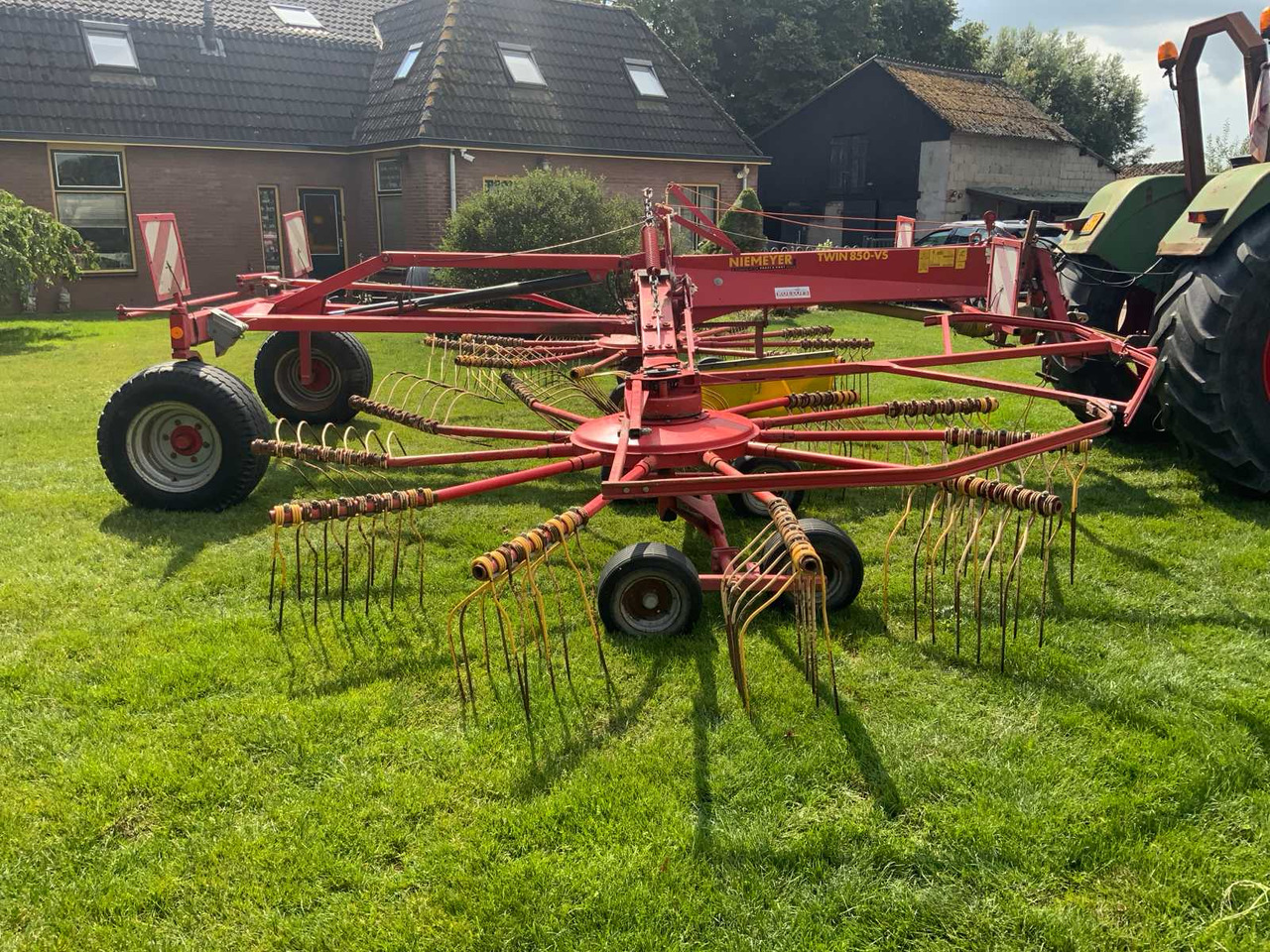 Niemeyer Twin 850-VS - Земјоделска машина: слика 4 Niemeyer Twin 850-VS - Земјоделска машина: слика 4