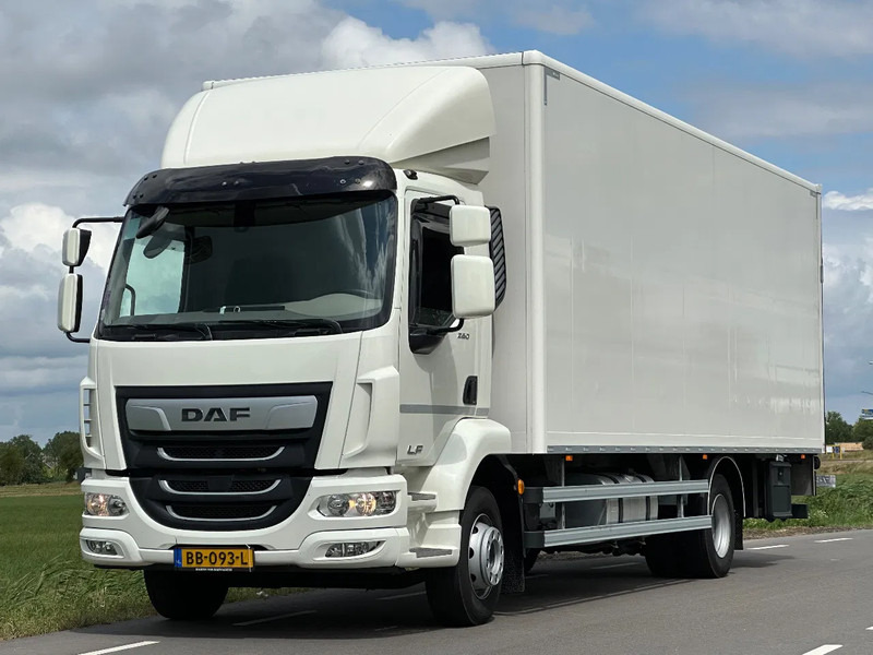DAF LF 260 LF 260.14 EURO6. 2023. 83447km 720x248x235. 7233kg Laadvermogen!! - Камион сандучар: слика 1 DAF LF 260 LF 260.14 EURO6. 2023. 83447km 720x248x235. 7233kg Laadvermogen!! - Камион сандучар: слика 1