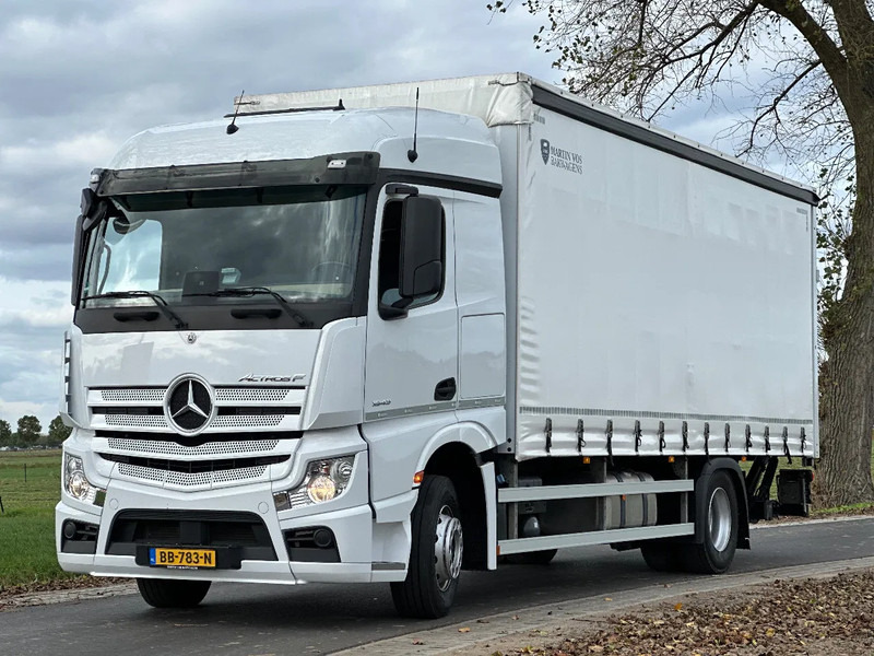 Mercedes-Benz Actros ACTROS 1843L 2022. 183432km Schuifzeil met Laadklep 2000kg - Камион со церада: слика 1 Mercedes-Benz Actros ACTROS 1843L 2022. 183432km Schuifzeil met Laadklep 2000kg - Камион со церада: слика 1