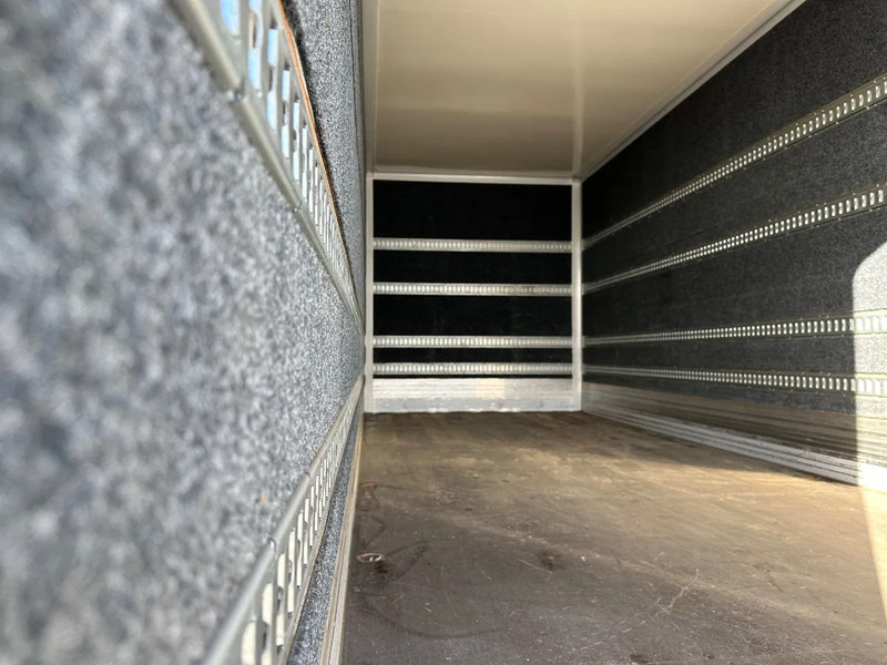 Mercedes-Benz Atego ATEGO1223L EURO6. 725x248x265 3 tons klep. - Камион сандучар: слика 5 Mercedes-Benz Atego ATEGO1223L EURO6. 725x248x265 3 tons klep. - Камион сандучар: слика 5