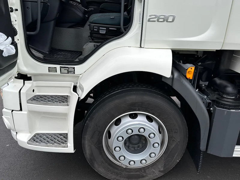 Volvo FL FL280.18. EURO6. 2023. 56322km. 9800 kg Laadvermogen. 2 tons klep. - Камион сандучар: слика 5 Volvo FL FL280.18. EURO6. 2023. 56322km. 9800 kg Laadvermogen. 2 tons klep. - Камион сандучар: слика 5